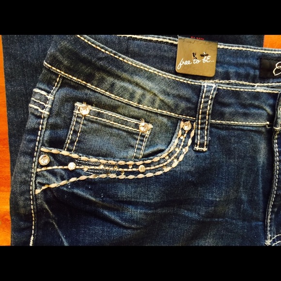 Earl Jean Bling Flap Western Scroll Capri Jeans 16 - Picture 7 of 7